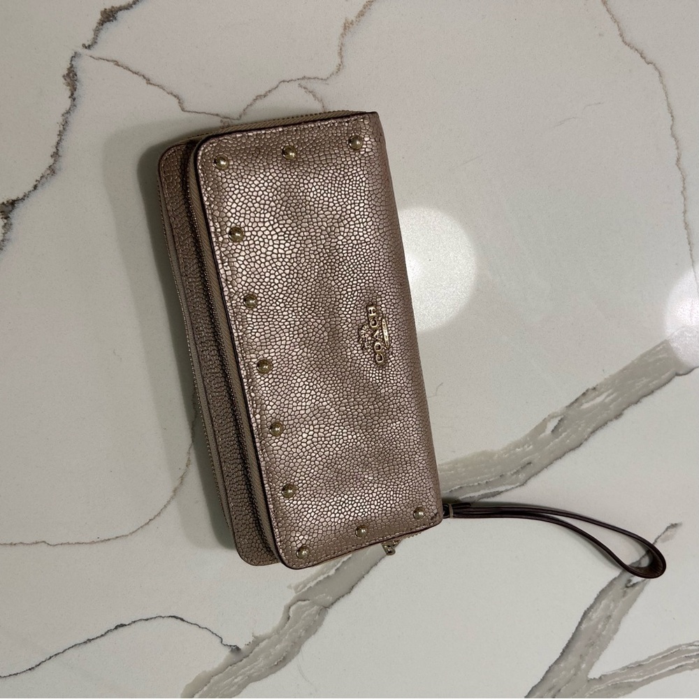 COACH Pebbled Leather Long Zip Around Wallet Rose Gold - Picture 2 of 9